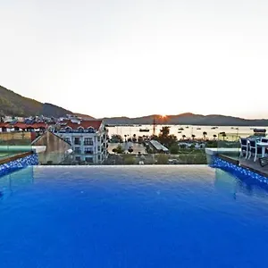 فندق أعمال مارا